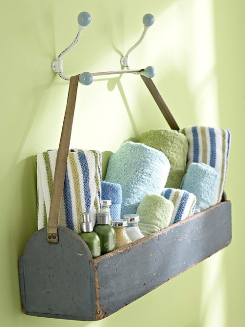 bathroom storeage