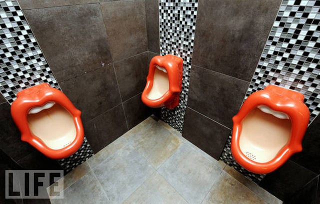 Urinal Toilet Like a Mouth