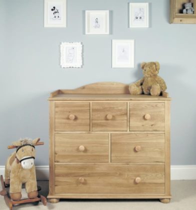 Oak Children's Chest of Drawers