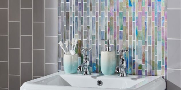 Tiled Bathroom Feature