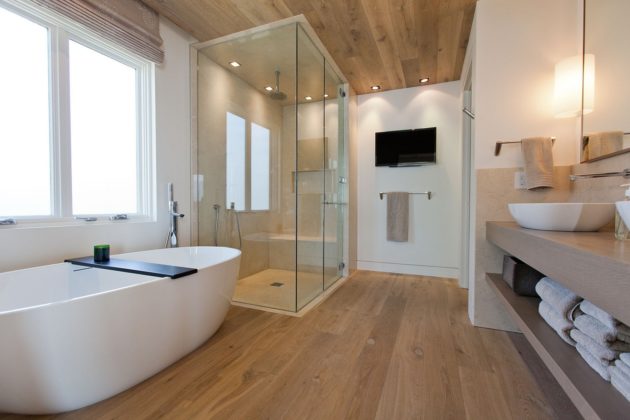 a Big Bathroom Space